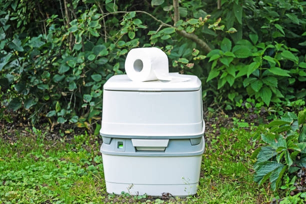 Best Portable toilet rental cost  in Lincoln Center, KS